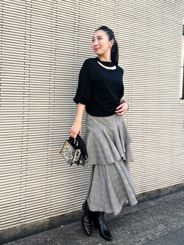 美品！レジィーナロマンティコ スカートスーツ チェック 黒白 36