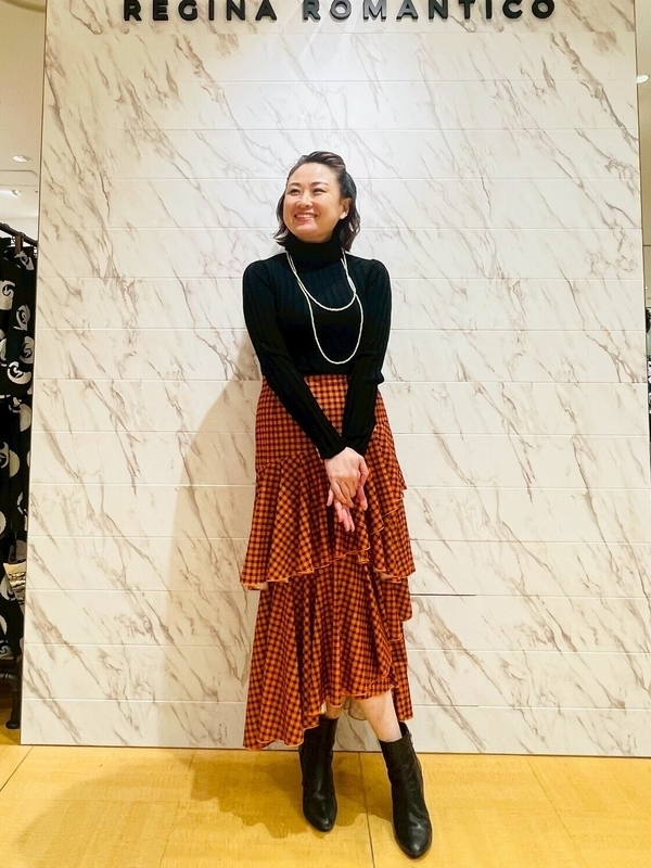 【美品】レジィーナロマンティコ　ジレ　ベスト　サングラスドッグ　ストレッチ　36 2025年最新】レジィーナロマンティコ ベストの人気アイテム